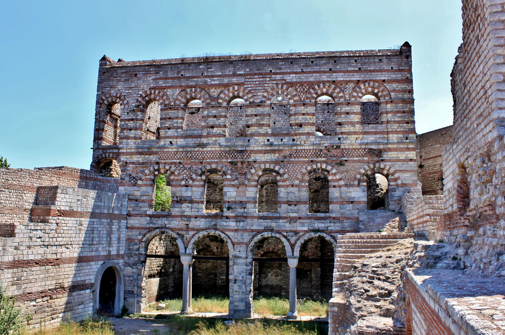 6167646298_26fa703160_b