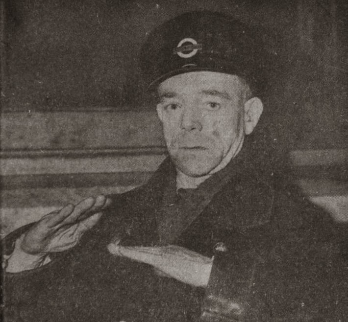 UK_London_bus_driver_Albert_Gunter_who_jumped_Tower_Bridge_Daily_Mail